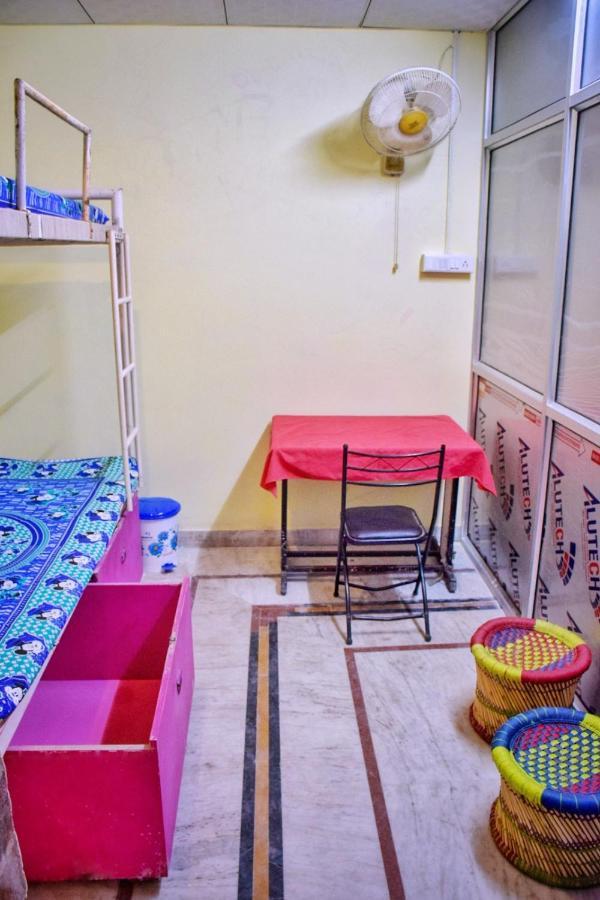 Pink City Hostel Jaipur Dış mekan fotoğraf
